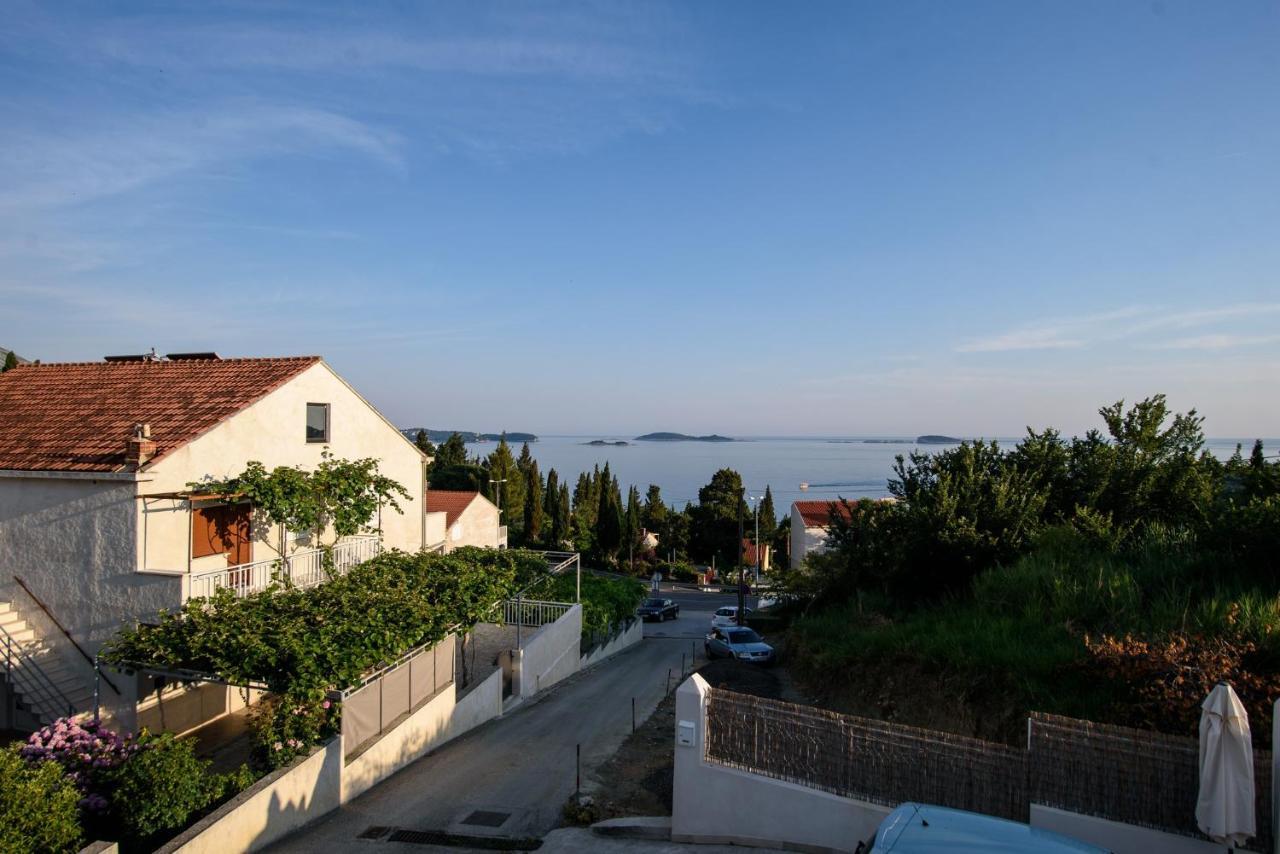 Aurora Seaview Apartment Млини Екстериор снимка