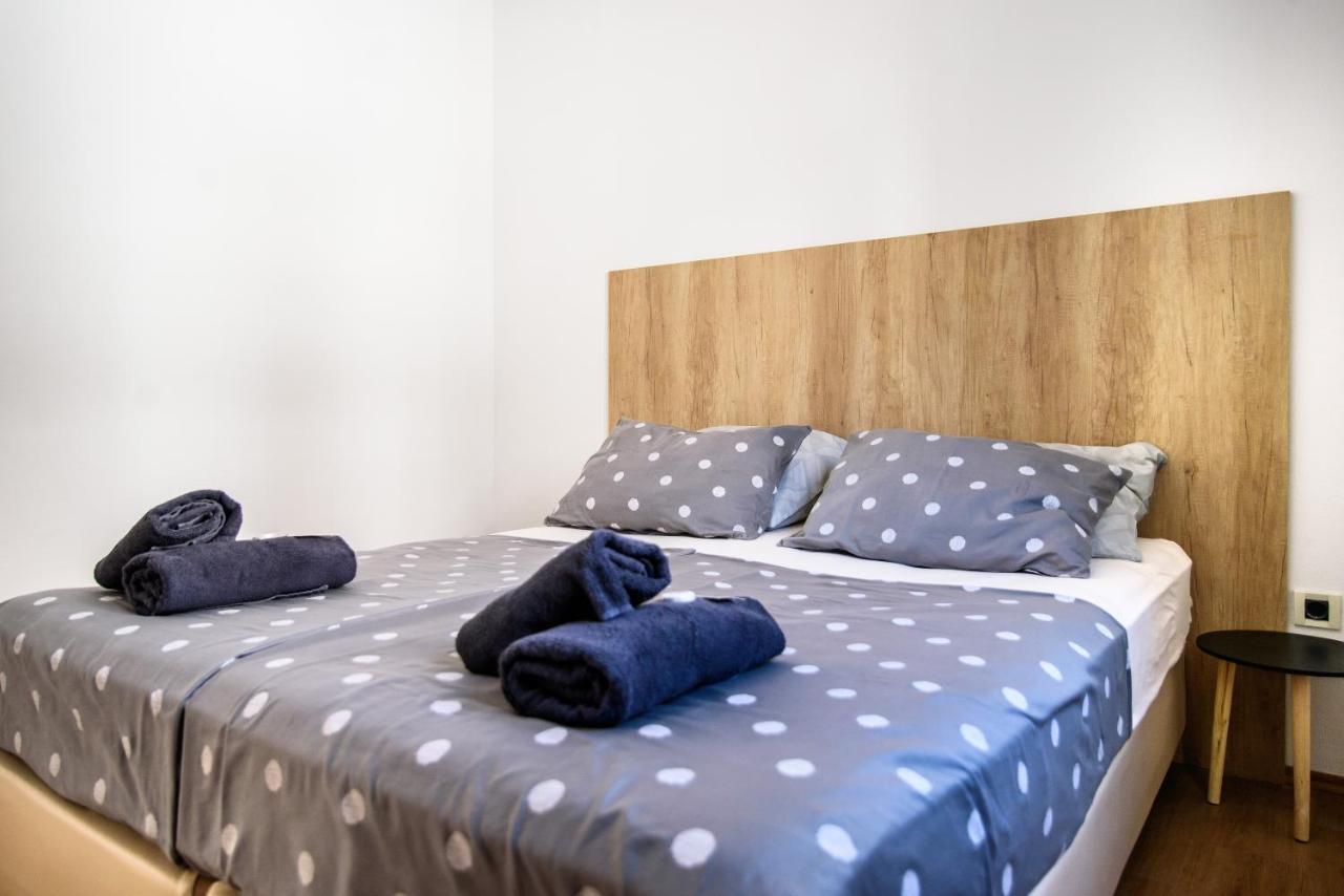 Aurora Seaview Apartment Млини Екстериор снимка