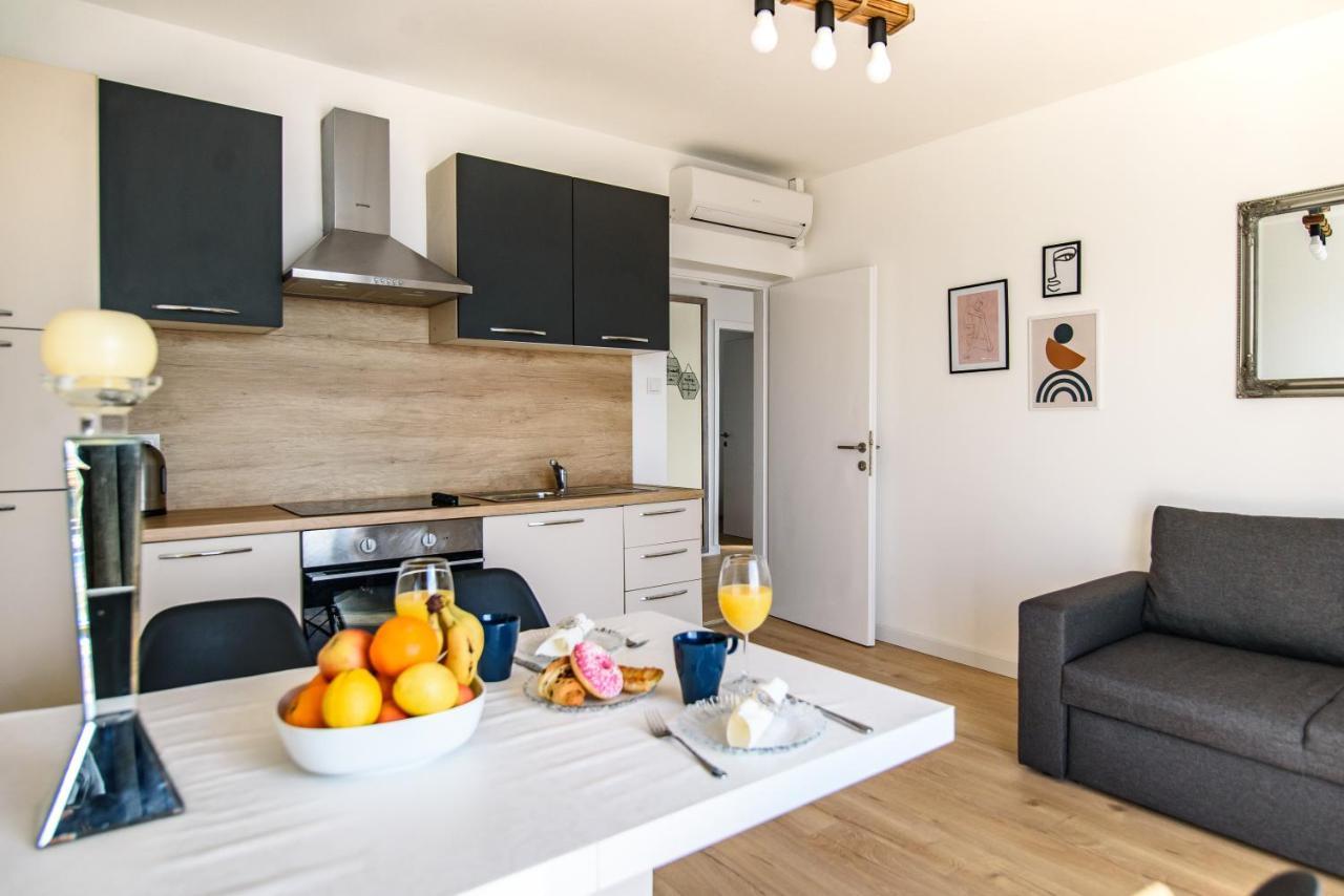 Aurora Seaview Apartment Млини Екстериор снимка