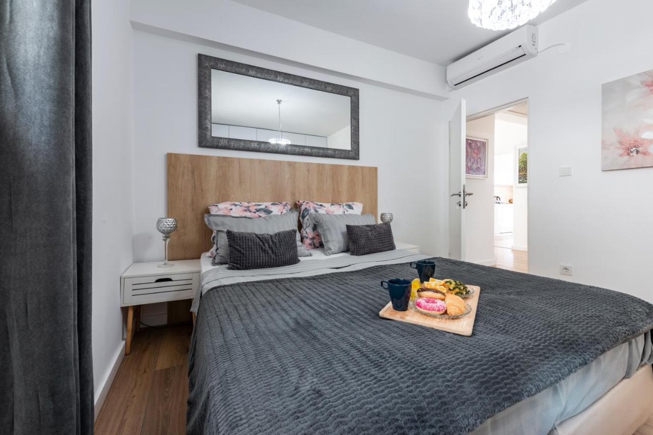 Aurora Seaview Apartment Млини Екстериор снимка