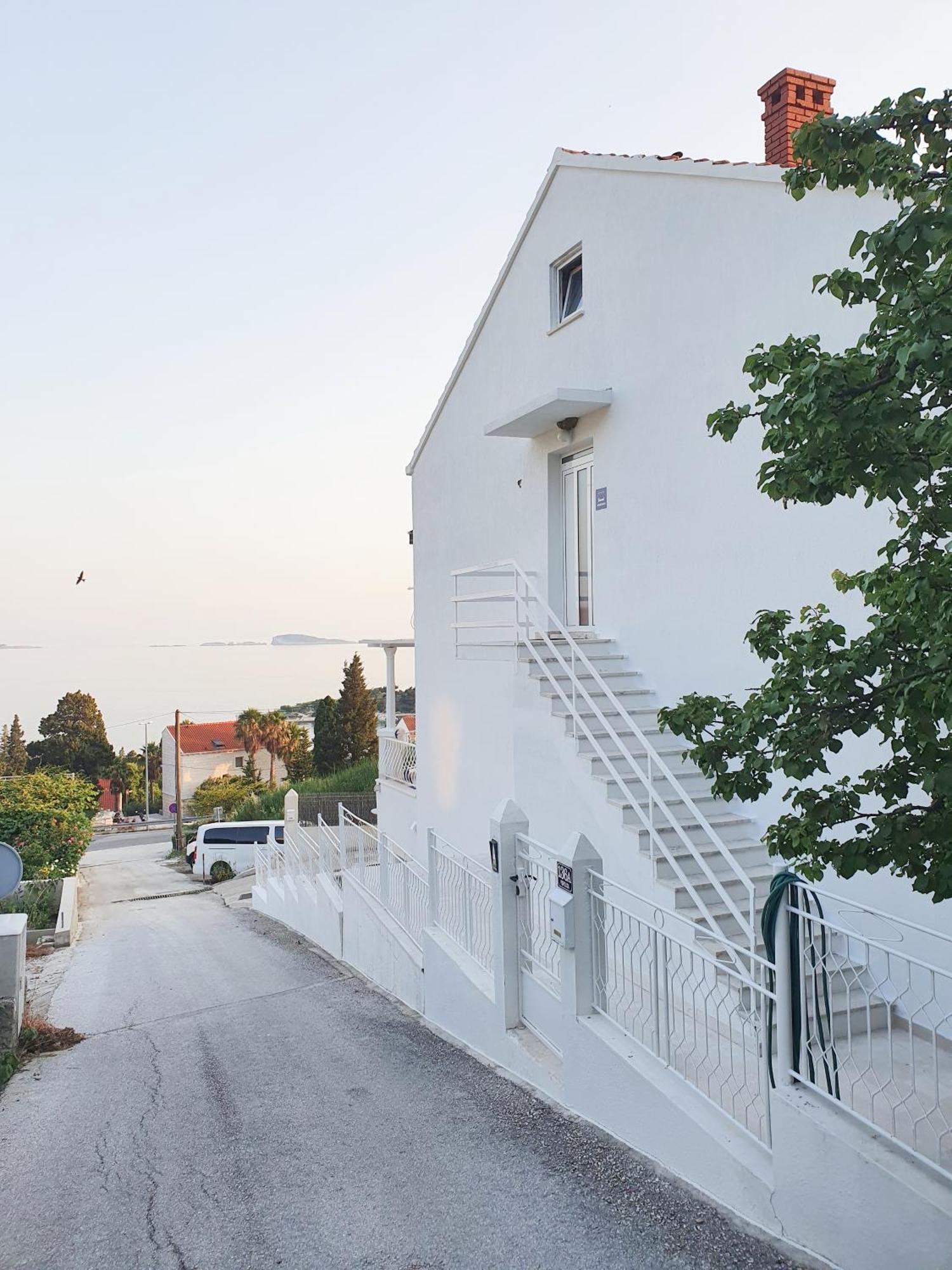 Aurora Seaview Apartment Млини Екстериор снимка