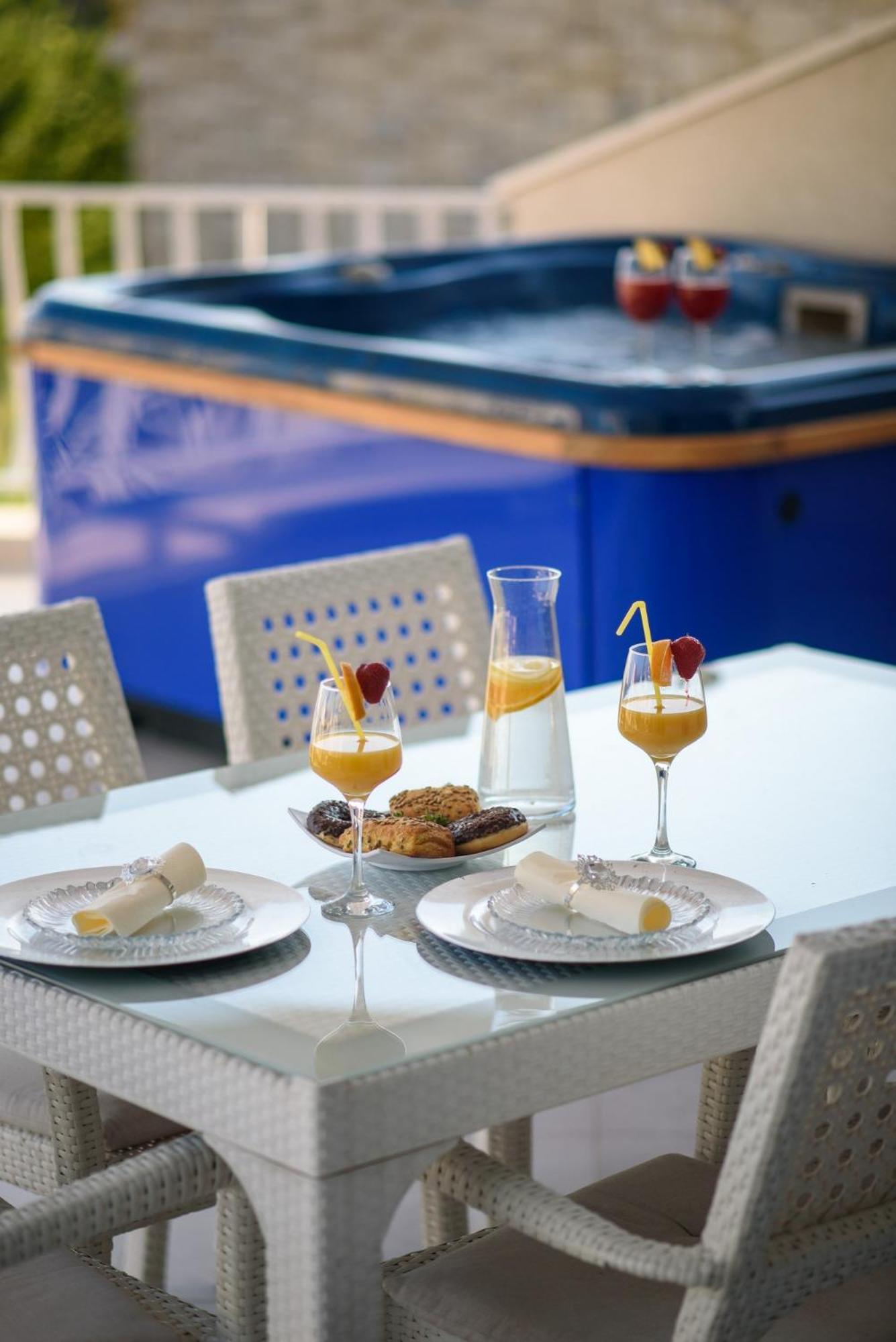 Aurora Seaview Apartment Млини Екстериор снимка