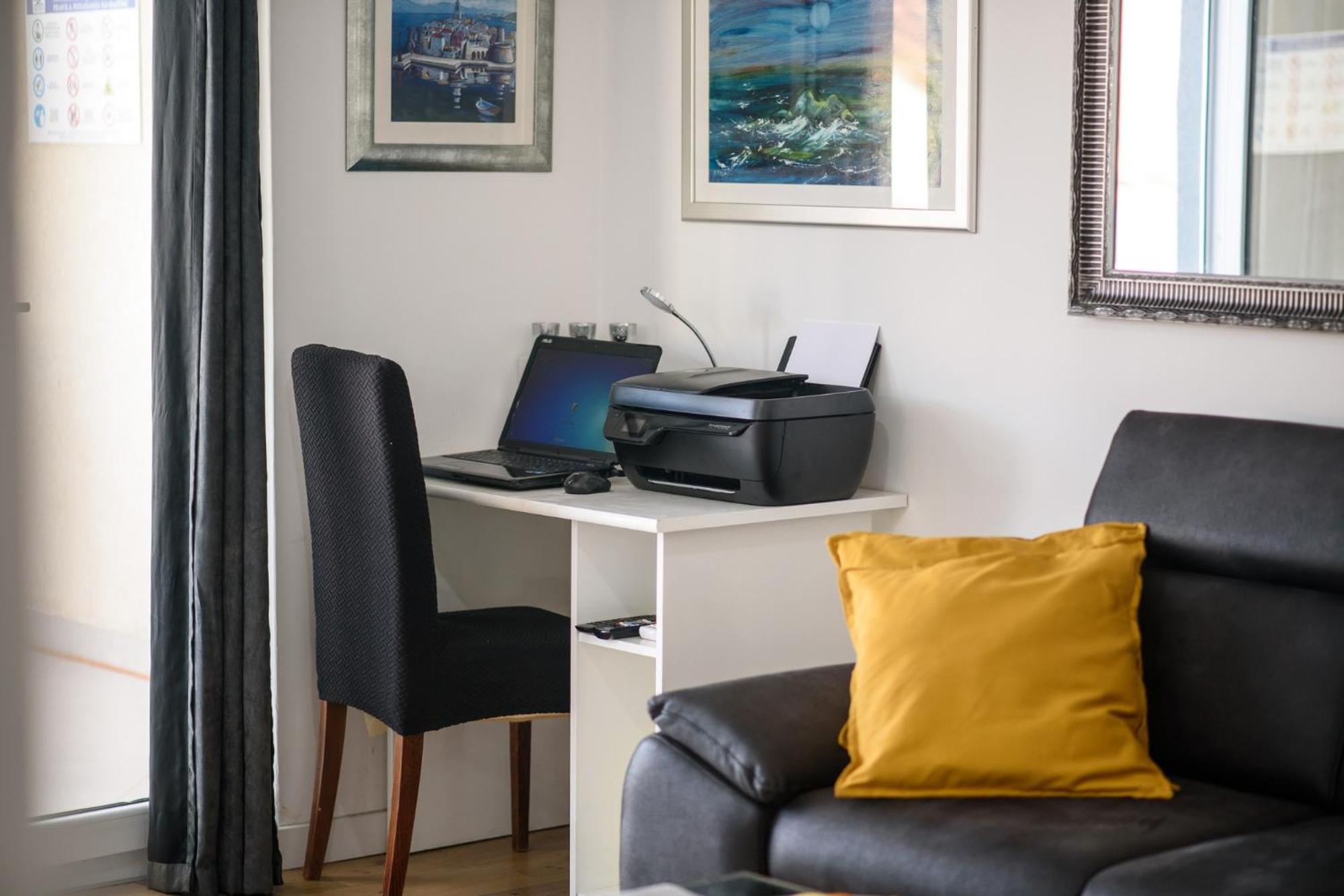 Aurora Seaview Apartment Млини Екстериор снимка